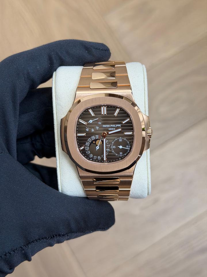 Patek Philippe Patek Philippe Nautilus 2025 NEW 5712/1R-001 Rose Gold